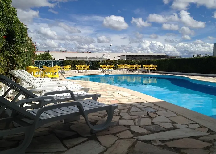 Granada Holidays São Martinho do Porto