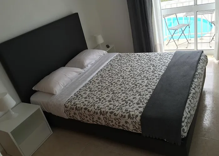 Granada Holidays São Martinho do Porto